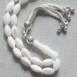 Islamic Prayer Beads Tasbih Mother of Pearl oval tiny w/silver ID # 5871 - Click Image to Close