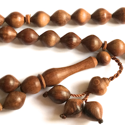 Rose Wood Islamic Prayer Beads Tasbih 33 Shiny ID # 6588 - Click Image to Close