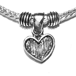 Sterling Silver Thematic Charm Bracelet Heart 9 gram ID # 6606 - Click Image to Close