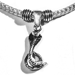 Sterling Silver Thematic Charm Bracelet Snake 9 gram ID # 6612 - Click Image to Close